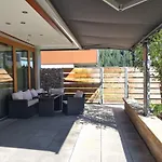 Alpine Hideaway Appartement *